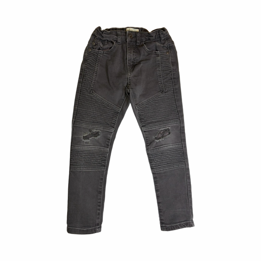 Zara | 6T
