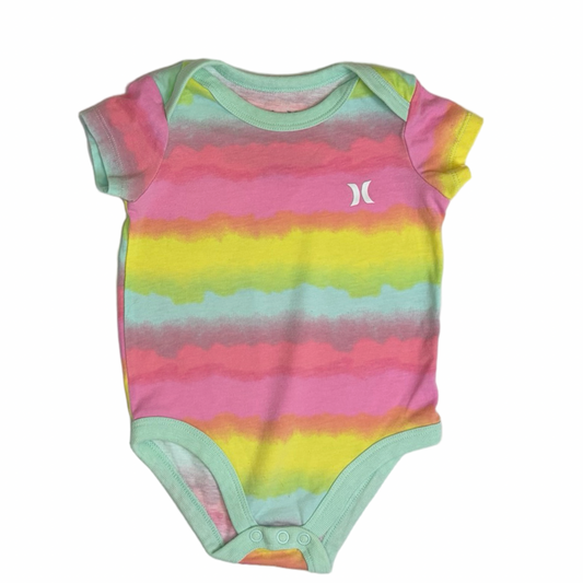 Hurley | 6 mois