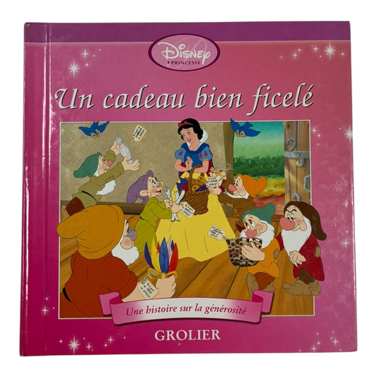 Livre - Un cadeau bien ficelé - Disney *2006